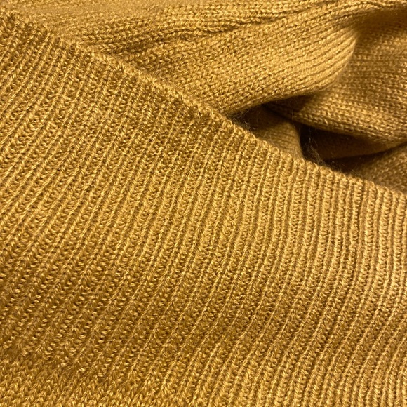 Lovely camel/tan color ladies long sleeve sweater dress size L by Xhilaration. - Picture 5 of 11